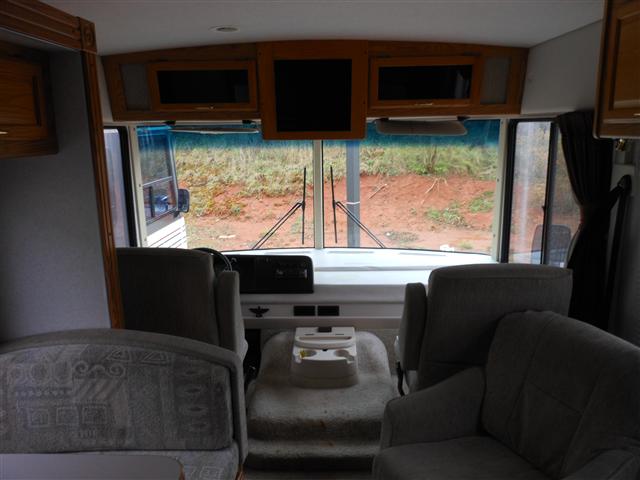 2002 Winnebago Sightseer